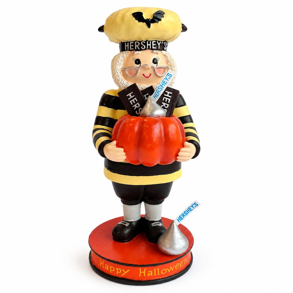 Vintage 2002 Hershey’s Halloween Figurine with Pumpkin & Hershey’s Kisses